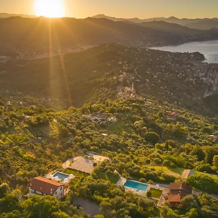 Üdülőközpont Il Leccio - Luxury Portofino Monte 5*